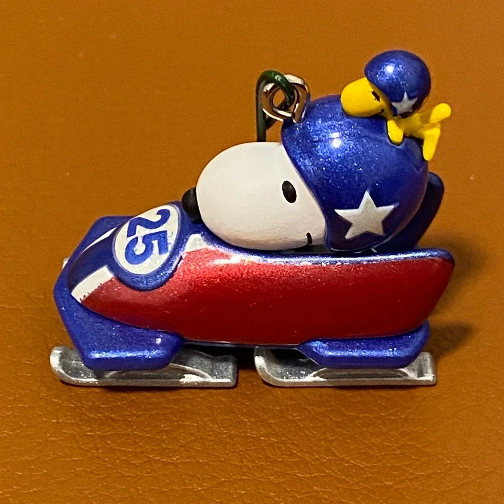 Hallmark keepsake peanuts